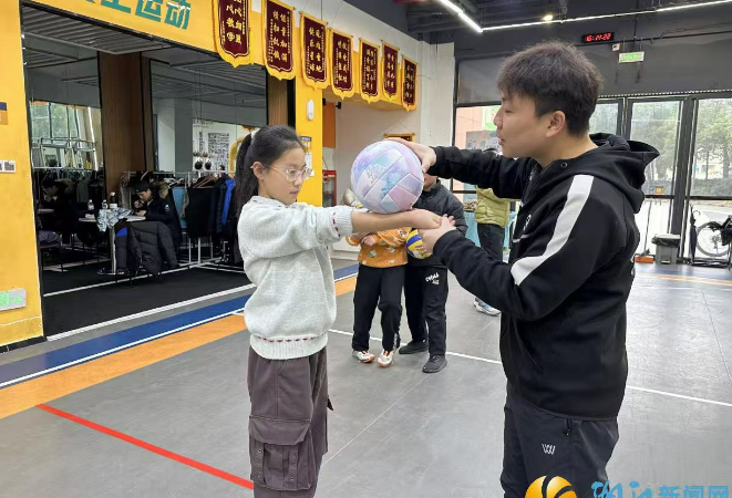 以童梦织就温暖，用成长点亮社区