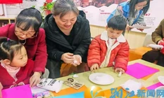 小手捏出团圆味，书香浸润邻里情