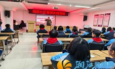 梅溪湖街道梅园社区开展“禁毒宣传 + 榜样引领”青少年寒假社会实践活动