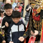 滨江金融社区：寒假“趣”哪儿？“走读少年”携海底捞开启暖心寒假第一课