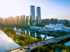 邹特主持召开湖南湘江新区管委会（长沙高新区管委会）主任会议（岳麓区政府常务会议）