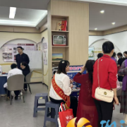 便民服务暖人心 嘉欣社区把服务送到居民家门口