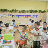 工位旁的托儿所，“托” 起带娃自由