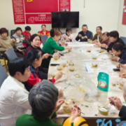 三月三尝春味 邻里共话民俗情