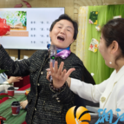铜盆湖畔书香浓，邻里共治同心圆