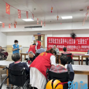 今年5.20最火“告白”不在朋友圈,而在养老院床尾和工位旁边