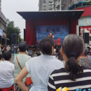 施家港社区:家门口的戏台 心坎里的温度