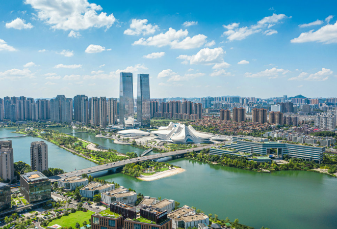邹特主持召开湖南湘江新区管委会（长沙高新区管委会）主任会议（岳麓区政府常务会议）