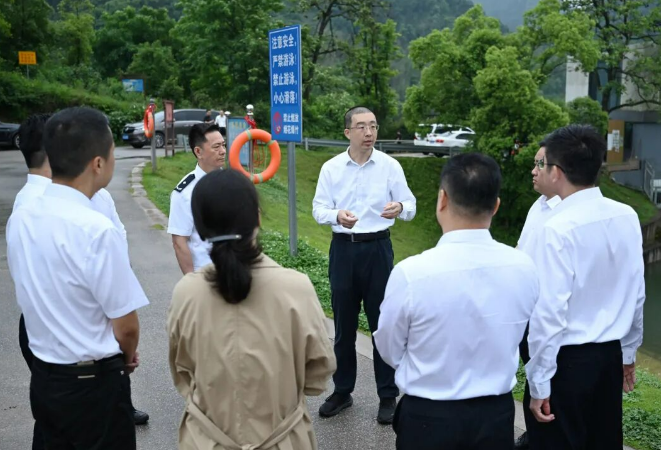 周健督导检查文旅领域安全生产工作