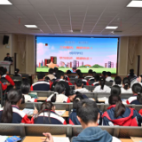 守护未成年人安全 岳阳交警联合岳阳楼分局开展普法宣传进校园活动