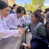 岳阳援藏工作组：接力奔跑 扎根雪域 以如磐初心照亮高原希望 