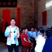 阅兵场上的荣光：从“垫底少年”到时代见证者的蜕变