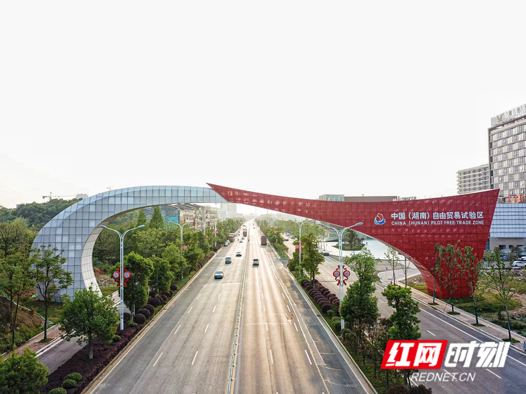 微信图片_20250924175548_112_7412.jpg