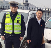 娄星法院益阳交警联合执行 扣押涉执车辆