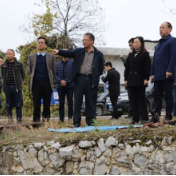 娄底市领导到湄江河渡头塘段巡河 落实落细河长制工作要求