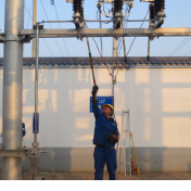国网冷水江市供电公司快速响应 贴心服务民生工程