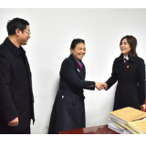 娄底中院到娄星区法院走访慰问“湖南省扫黑除恶专项斗争先进工作者”