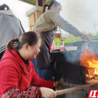 北湖区燕泉街道：举办厨王争霸赛 增强团队凝聚力