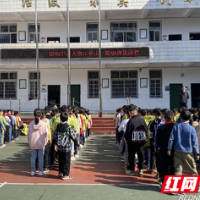 坚守初心 自强向善 宜章县教师进修学校附属小学开展学习江梦南系列活动