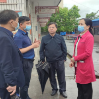 郴州市人大常委会赴文明瑶族乡小学调研