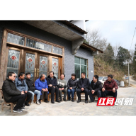 白晋湘到新码村指导脱贫攻坚与乡村振兴有效衔接工作