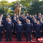 学习百年党史 鞭策宁乡税务人奋力前行