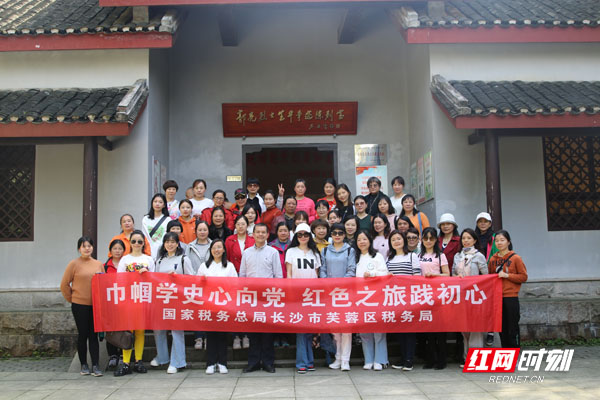 5956955+5+.jpg 5956955+5+.jpg