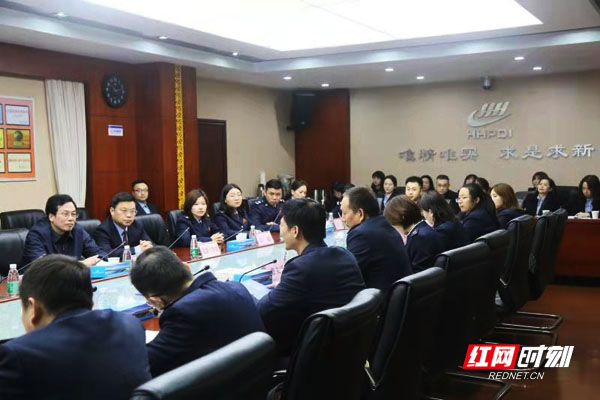 开展党史学习教育  党建引领携手共建1.jpg