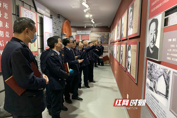 读懂叔衡“牛”精神   践行税务新使命1.jpg