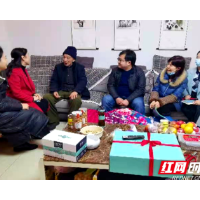 走访慰问老党员 把温暖送到他们心坎儿上