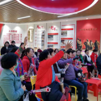 弘扬“她力量”，社区治理中显巾帼担当