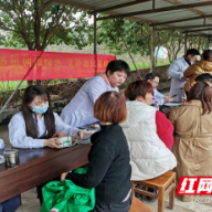 春风正当时 “我”为生活添彩添绿 