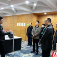 人大代表入企走访 助力企业发展