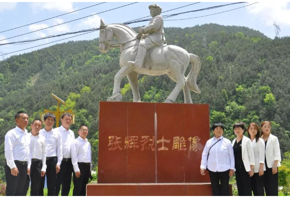 遥望家乡85年，平江烈士后代终于在甘肃找到了爷爷