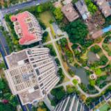 摁住地价 房价就难脱缰