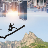 年中经济观察：实体经济，恢复向好韧性强