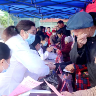 郴州汝城：中医药服务上街 健康守护暖民心