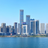 住房城乡建设部：11个地区已完成年度城镇老旧小区改造计划