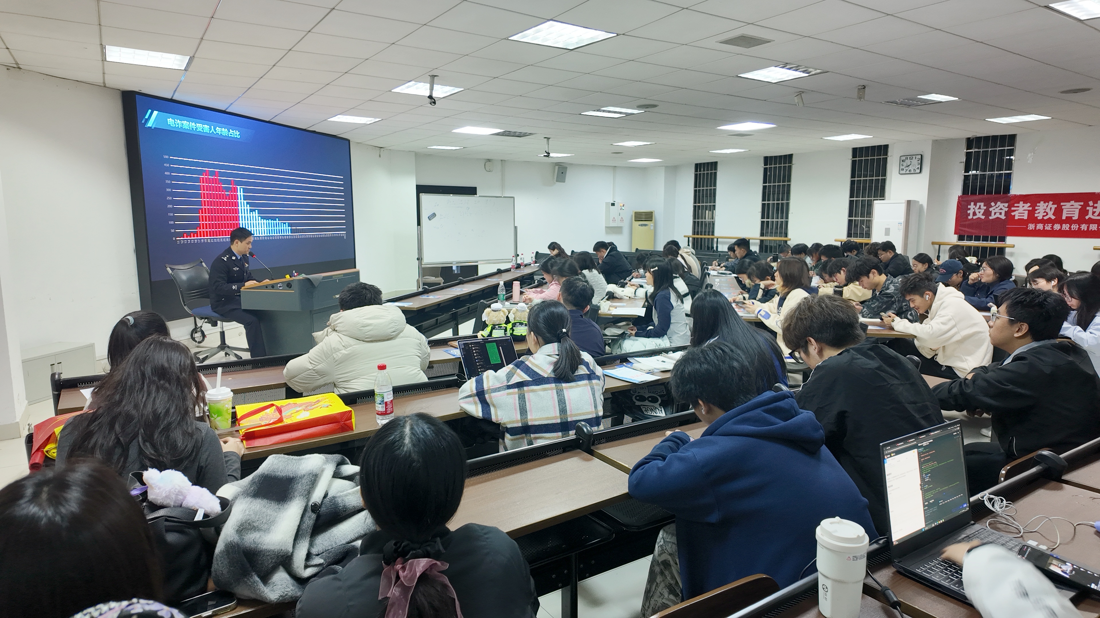 微信图片_20251212120441_50_2.jpg 微信图片_20251212120441_50_2.jpg