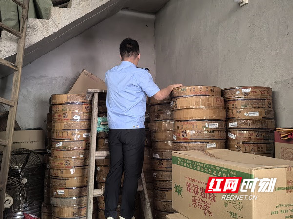 b4a557795f8e941dbc74cf514b5c3ac_副本.jpg