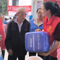 溆浦县开展首场蓝马甲智慧助老行动