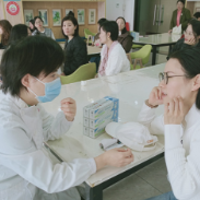 湘雅口腔专家进云溪湾社区！健康讲座+义诊，守护居民“齿” 间健康