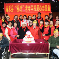 湖南孝亲敬老典型（60）|张曼玉：十年琢玉暖夕阳