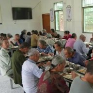 湖南孝亲敬老典型(86)|从“留守”到“相守”:雷红青用一碗饭暖了一座村
