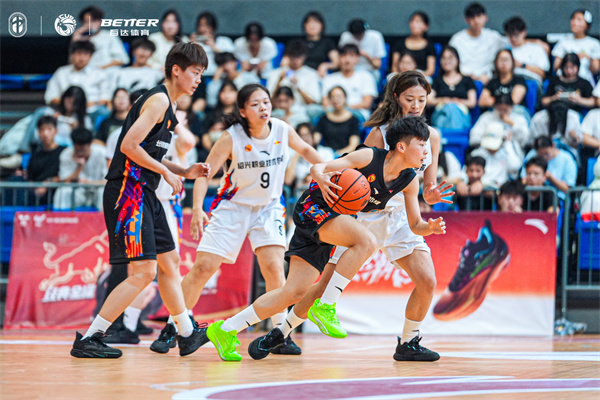 女篮比赛图3.jpg