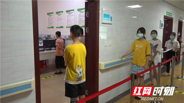 江永县启动12-14周岁人群新冠病毒疫苗接种工作