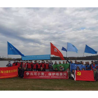 湘潭经开区开展“我是河小青,保护母亲河”志愿宣传活动