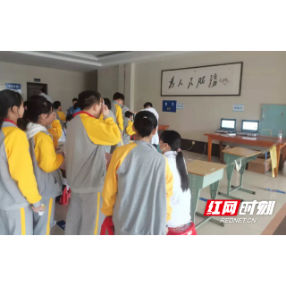 湘潭爱尔仁和医院配合开展学生常见病和健康影响因素监测与干预工作