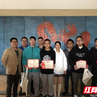 湖南国防职院学子被企业表彰