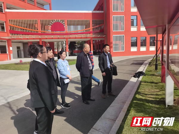 湘潭市三部门联合开展春季教育督查   严查乱收费行为（图）
